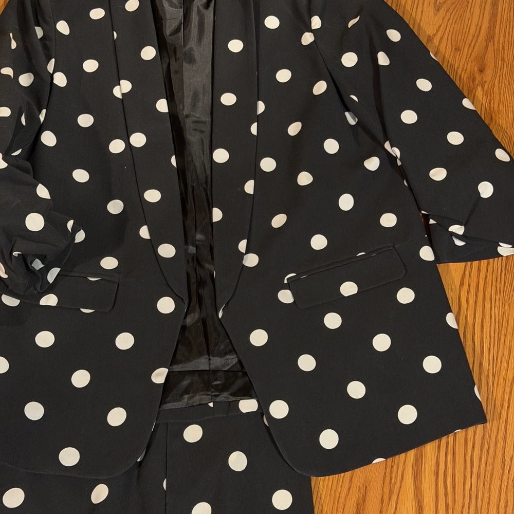 Metrostyle Black and White Polka Dot Blazer